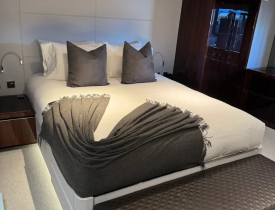 Motor Yacht Laundry LLC